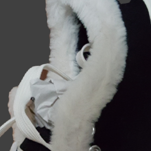 Zephyr Sneakers Black with Faux Fur Trim Lining Size 6.5 - Picture 9 of 10